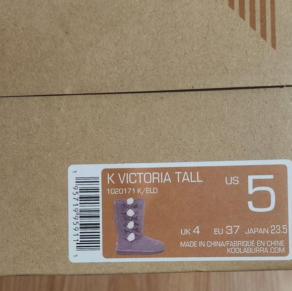 Boot - Picture 3 of 4